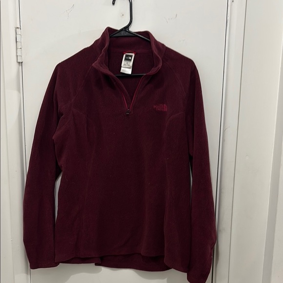 The North Face Burgundy Fleece Pullover - Picture 1 of 3